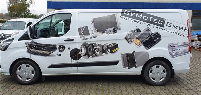 GeMoTec Fahrzeugteile Transporter mit Produktmotiven